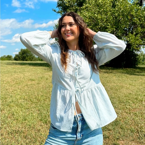 Merokeety Tops - WOMENS TIE FRONT STRIPED PEPLUM BLOUSE W/PUFF SLEEVES BLUE & WHITE STRIPE SZ SM